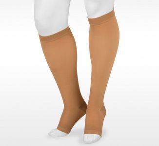 Basic Stocking Knee High 20-30 mmHg
