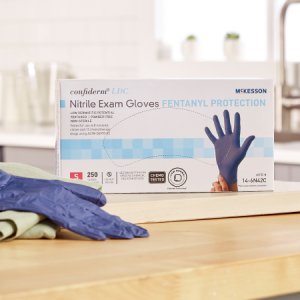 Exam Glove McKesson Confiderm   LDC Small NonSterile Nitrile Standard Cuff Length Textured Blue Chemo Tested / Fentanyl Tested