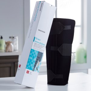 Knee Immobilizer McKesson One Size Fits Most Up to 29 Inch Thigh Circumference 16 Inch Length Left or Right Knee