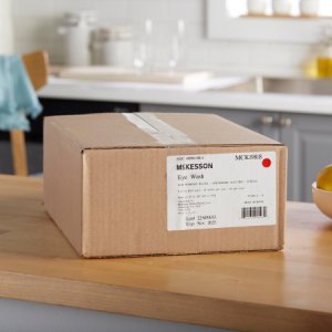 Eye Wash Solution McKesson Active ingredient: 98.3% Purified Water Inactive ingredients: boric acid, sodium borate, sodium chloride 4 oz. Squeeze Bottle