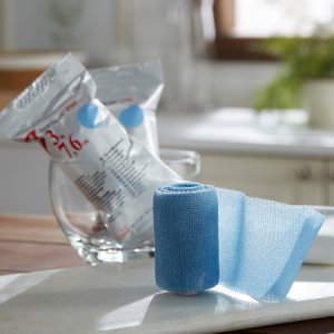 Cast Tape 3M    Scotchcast    Plus 3 Inch X 12 Foot Fiberglass / Resin Light Blue