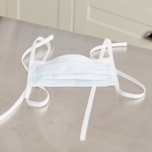 Surgical Mask McKesson Pleated Tie Closure One Size Fits Most Blue NonSterile ASTM Level 1 Adult