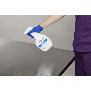 Clorox Healthcare   Bleach Germicidal Surface Disinfectant Cleaner Refill Manual Pour Liquid 1 gal. Jug Fruity Floral Bleach Scent NonSterile