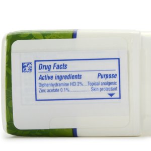 Itch Relief Benadryl   2% - 0.1% Strength Spray 2 oz. Bottle