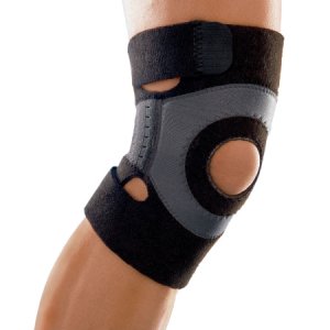 Knee Brace 3M    Futuro    Sport Moisture Control Medium Pull-On / Hook and Loop Strap Closure 15 to 17 Inch Knee Circumference Left or Right Knee