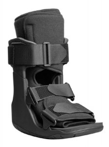 Walker Boot XcelTrax   Ankle Non-Pneumatic Medium Left or Right Foot Adult
