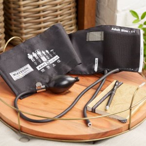 Blood Pressure Cuff and Bulb McKesson LUMEON    Adult Arm Medium Cuff 23 - 40 cm Nylon Cuff