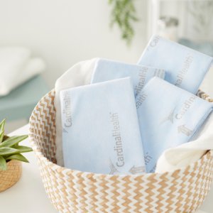 Low Air Loss Positioning Underpad Wings    Quilted Premium Comfort 23 X 36 Inch Disposable Airlaid Heavy Absorbency