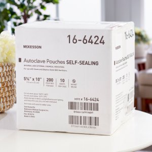 Sterilization Pouch McKesson Ethylene Oxide (EO) Gas / Steam 5-1/4 X 10 Inch Transparent Blue / White Self Seal Paper / Film